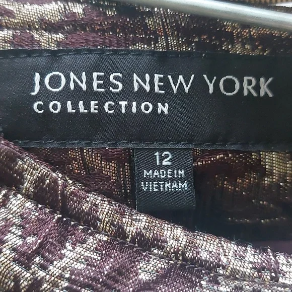 JONES NEW YORK, Size 12, Elegant Metallic Skirt Gold and Brown Color. - Picture 6 of 7